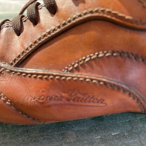 Genuide learher louis vuitton neakers - Picture 3 of 6